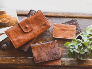 Leather Wallet Trends - Womens Leather Wallets